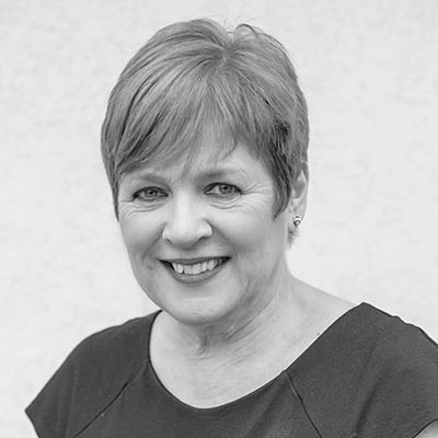 Lesley Robbins<br>CEO / Interim Head of Services